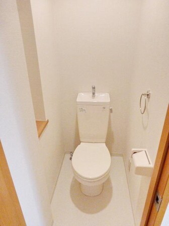 ドゥベルジュールの物件内観写真